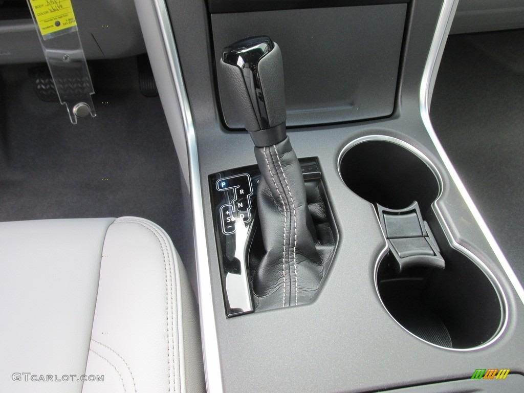 2017 Toyota Camry XLE 6 Speed ECT-i Automatic Transmission Photo #114203910