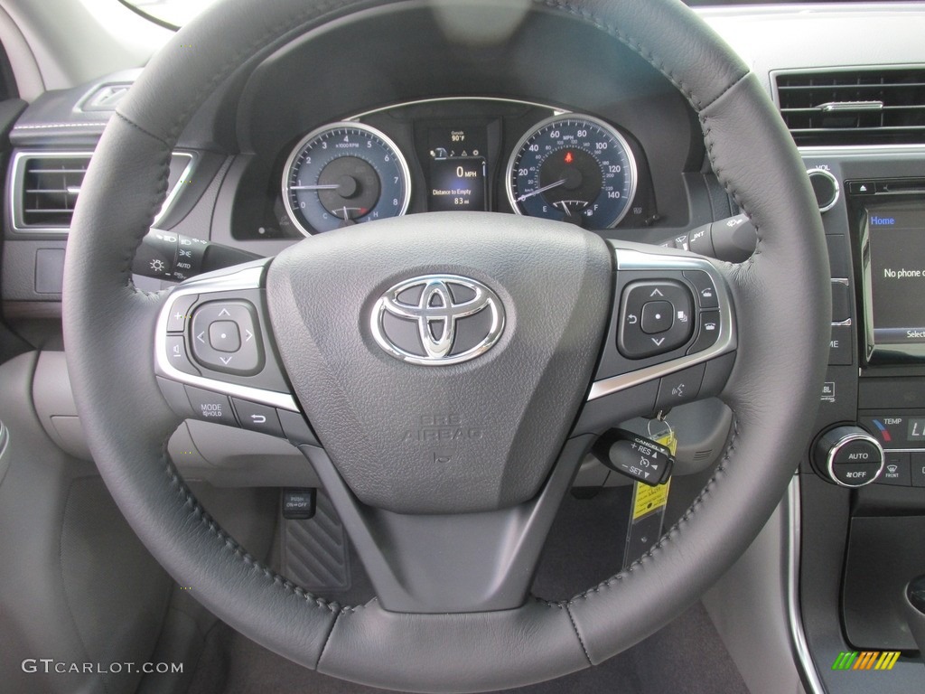2017 Toyota Camry XLE Ash Steering Wheel Photo #114203967