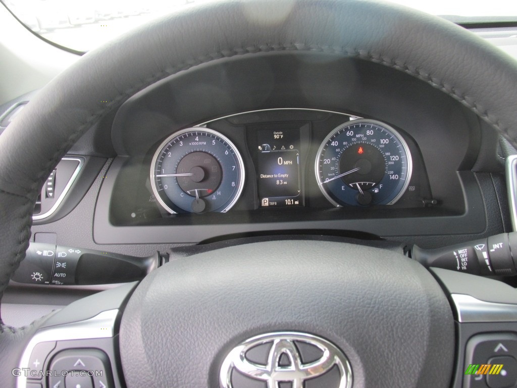 2017 Toyota Camry XLE Gauges Photo #114203985