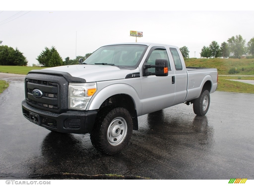 2012 F350 Super Duty XL SuperCab 4x4 - Ingot Silver Metallic / Steel photo #5