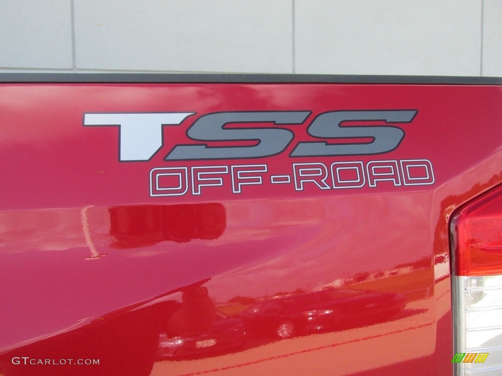 2016 Toyota Tundra TSS CrewMax Marks and Logos Photo #114205294