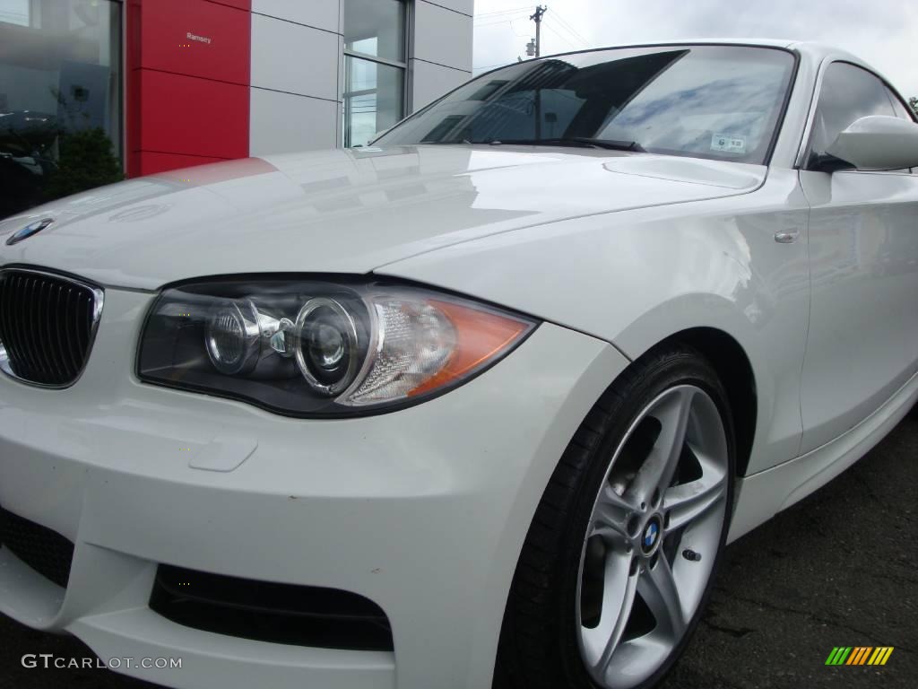 2008 1 Series 135i Coupe - Alpine White / Black photo #12