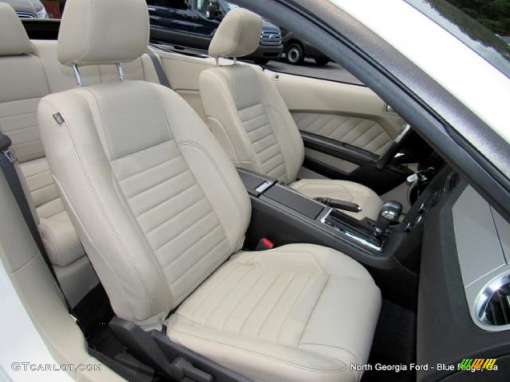 2011 Mustang V6 Premium Convertible - Performance White / Stone photo #16