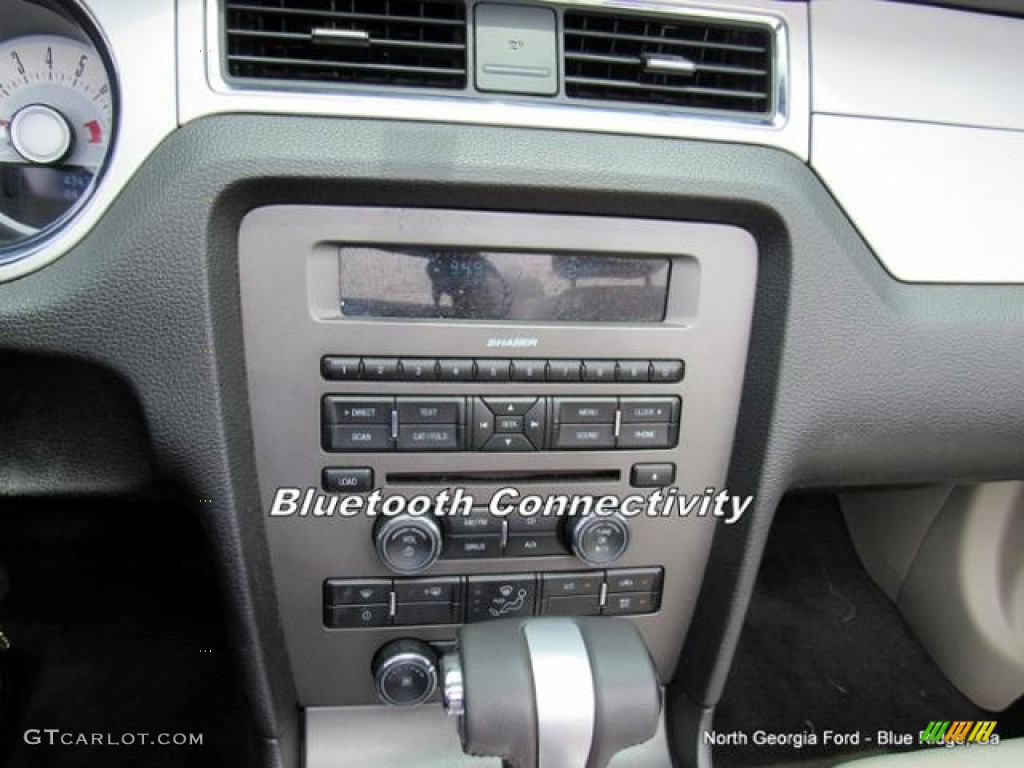 2011 Mustang V6 Premium Convertible - Performance White / Stone photo #24