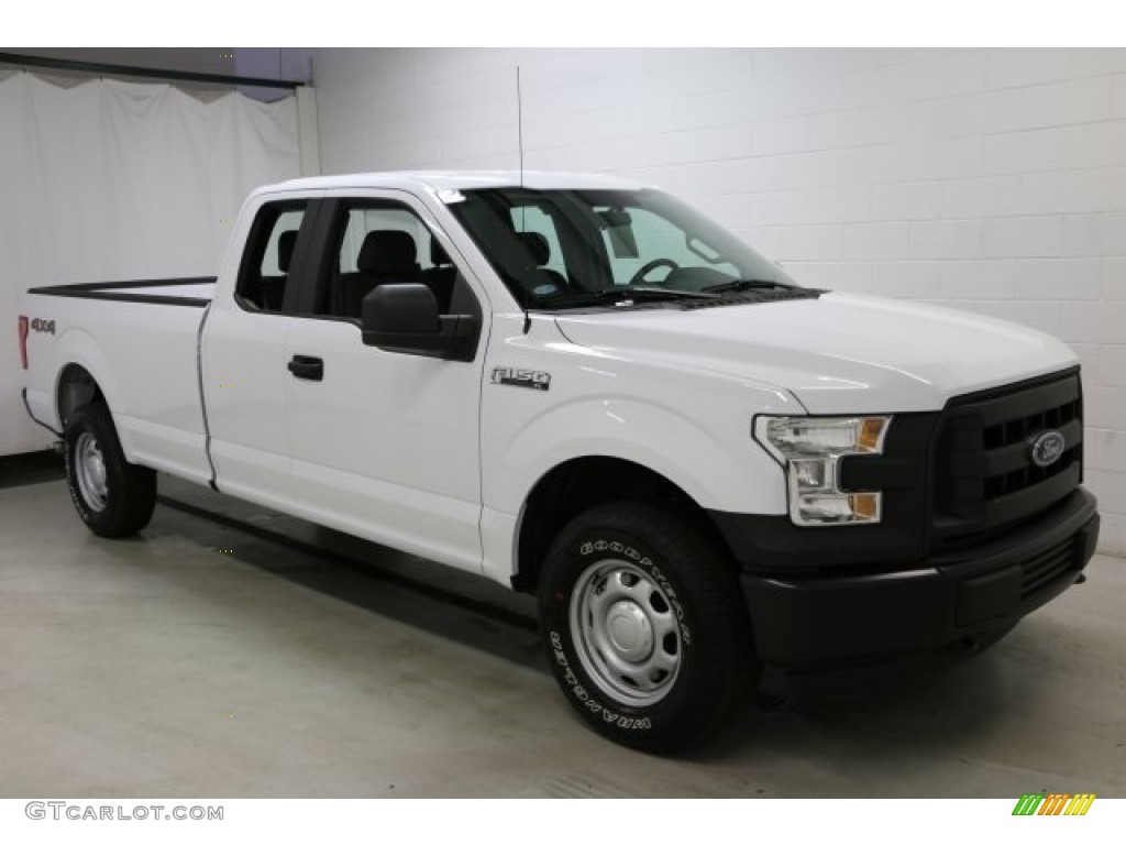 2016 F150 XL SuperCab 4x4 - Oxford White / Medium Earth Gray photo #3