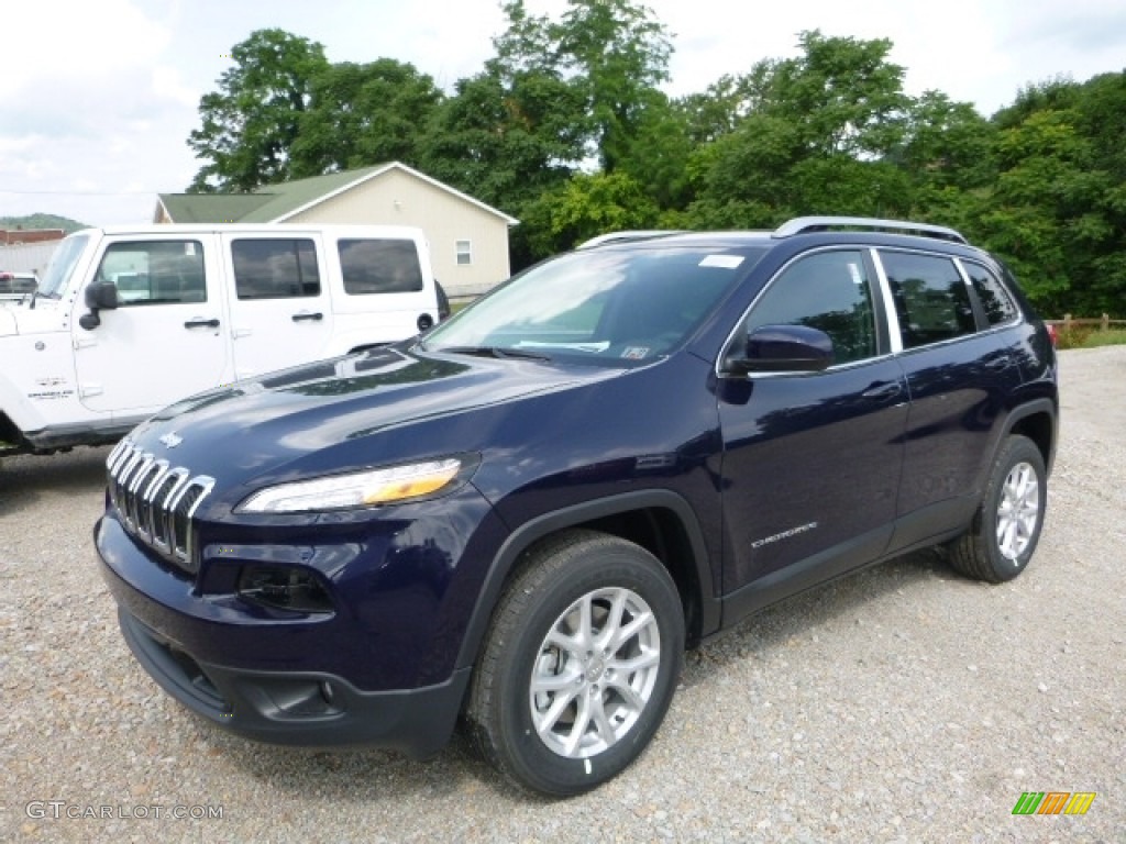 2016 Cherokee Latitude 4x4 - True Blue Pearl / Black photo #1
