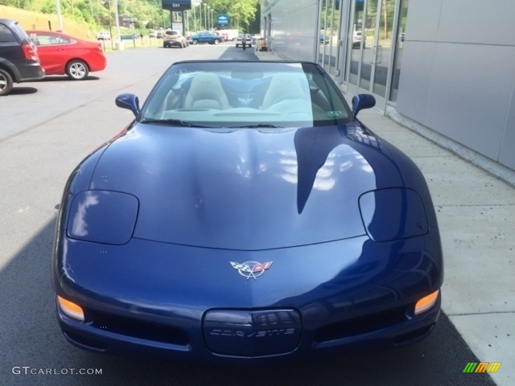 2004 Corvette Convertible - LeMans Blue Metallic / Shale photo #3