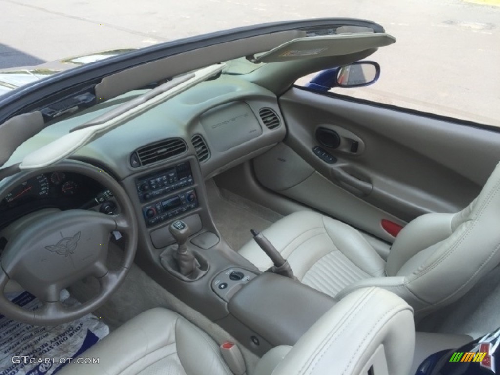 2004 Corvette Convertible - LeMans Blue Metallic / Shale photo #10