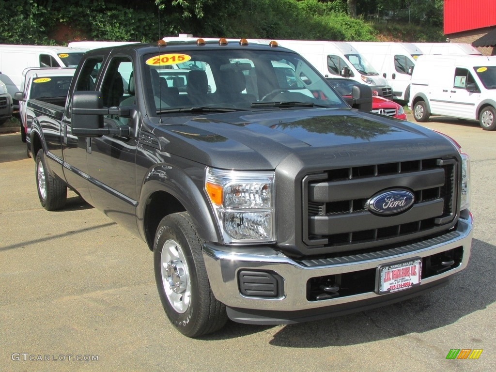 2015 F250 Super Duty XL Crew Cab - Magnetic / Steel photo #3