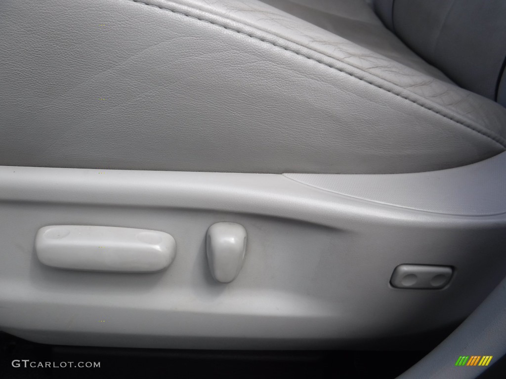 2011 Venza V6 AWD - Magnetic Gray Metallic / Light Gray photo #12