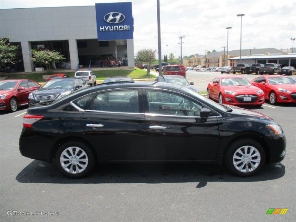 2014 Sentra SV - Super Black / Charcoal photo #2