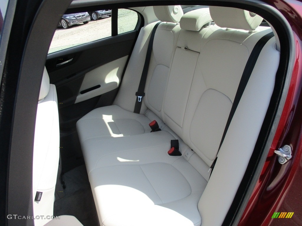 2017 Jaguar XE 25t Rear Seat Photo #114221782