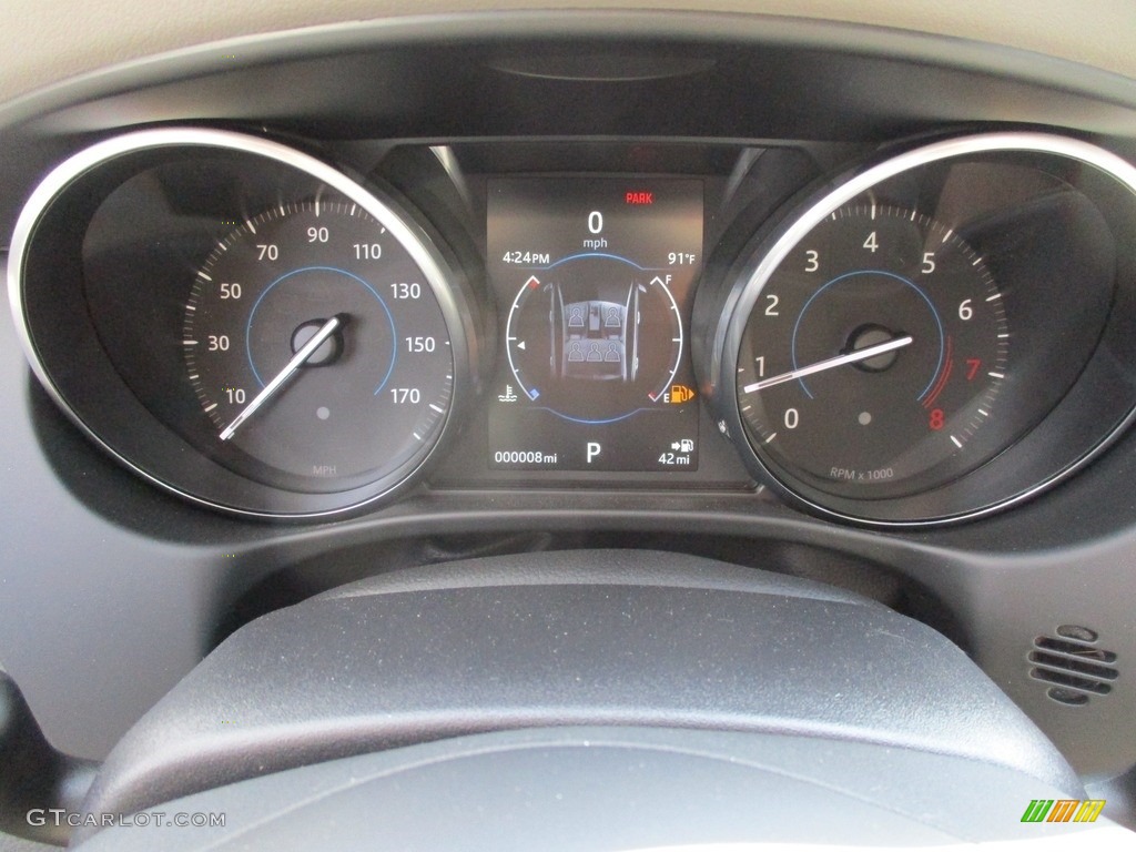 2017 Jaguar XE 25t Gauges Photos