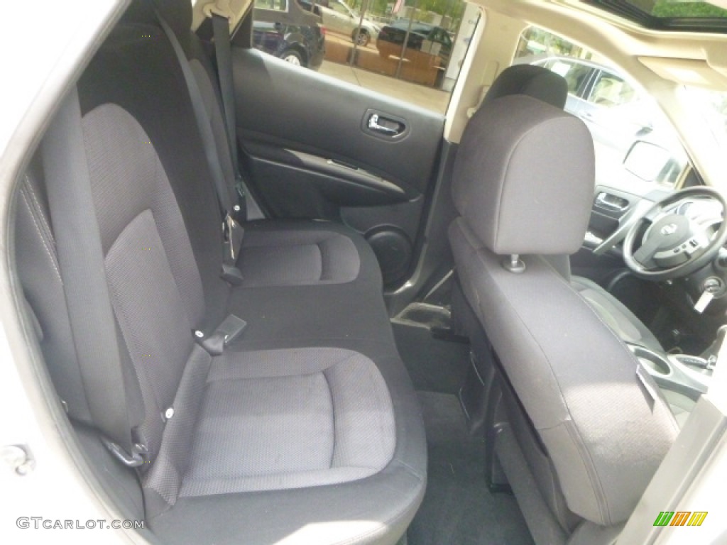 2010 Rogue SL AWD - Phantom White / Black photo #3