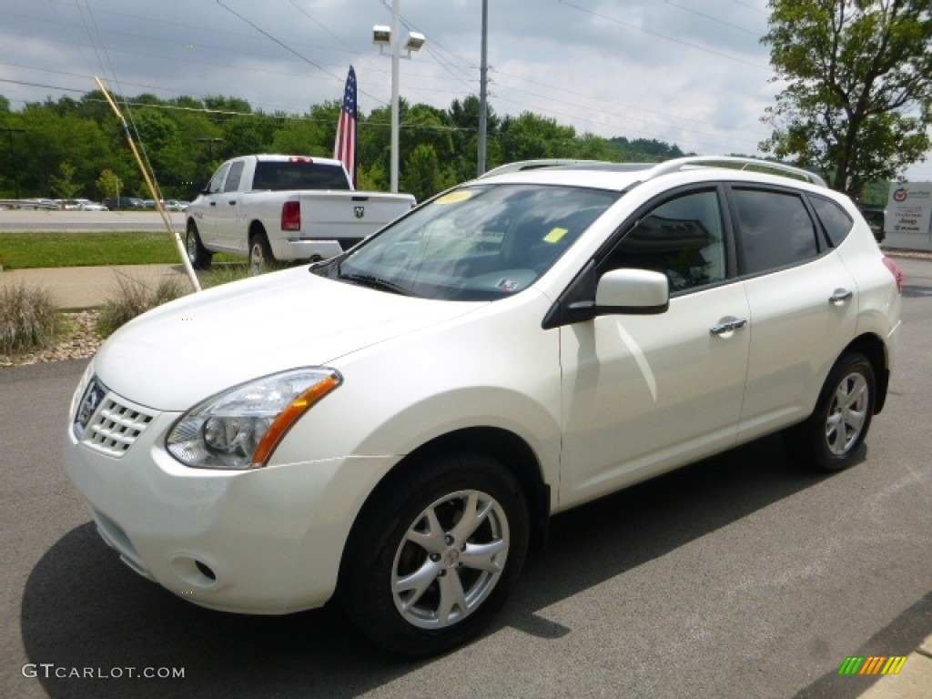 2010 Rogue SL AWD - Phantom White / Black photo #9