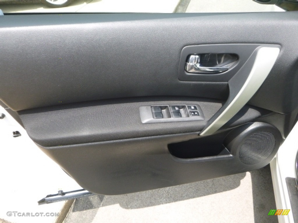 2010 Rogue SL AWD - Phantom White / Black photo #14