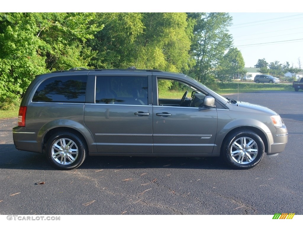 2010 Town & Country Touring - Dark Titanium Metallic / Dark Slate Gray/Light Shale photo #2