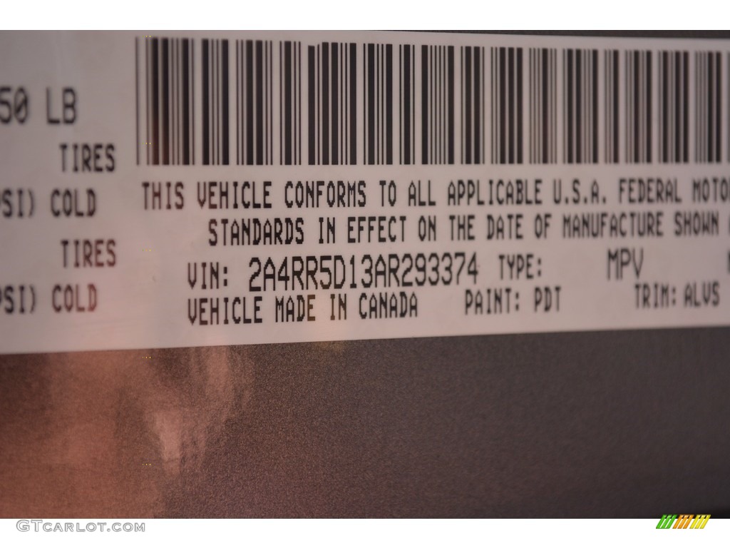 2010 Town & Country Touring - Dark Titanium Metallic / Dark Slate Gray/Light Shale photo #13