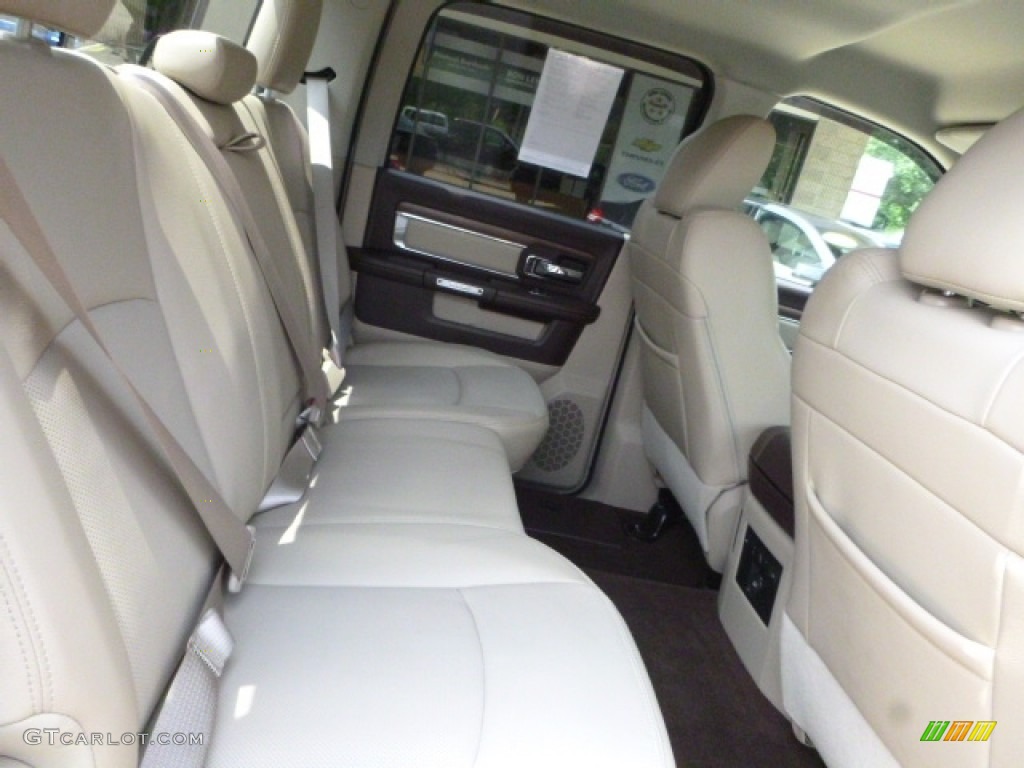 2013 1500 Laramie Crew Cab 4x4 - Western Brown Pearl / Canyon Brown/Light Frost Beige photo #4