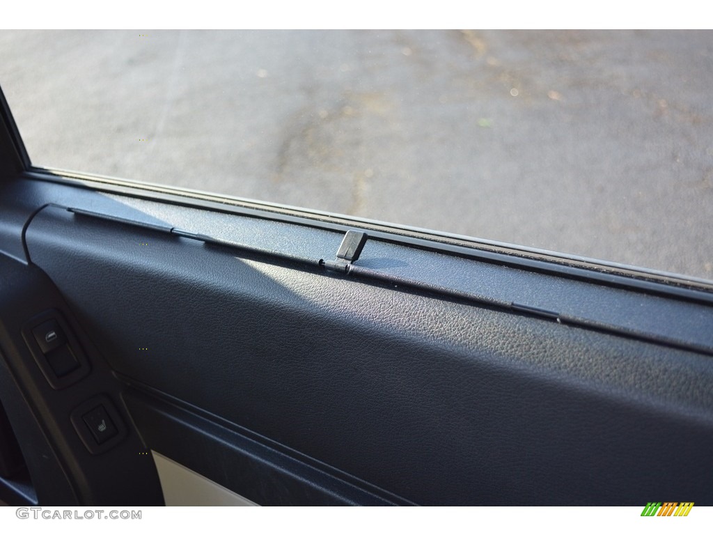 2010 Town & Country Touring - Dark Titanium Metallic / Dark Slate Gray/Light Shale photo #46