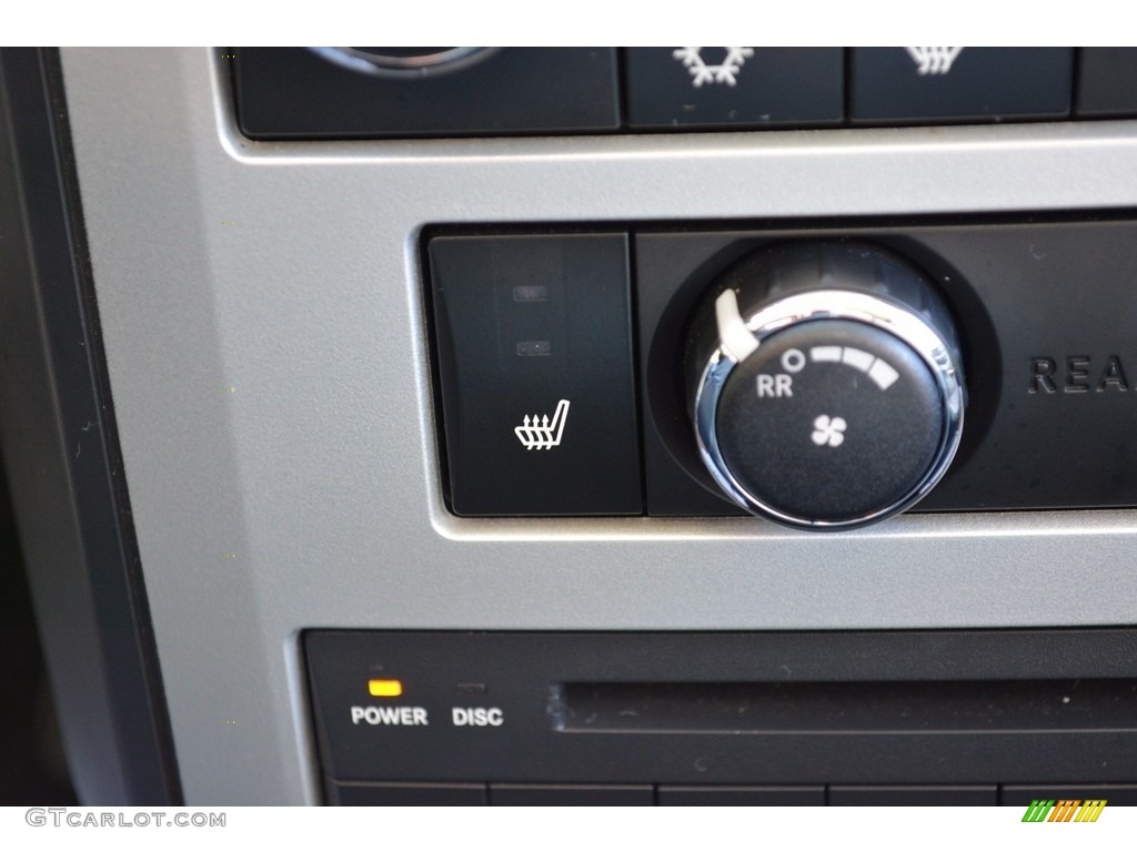 2010 Town & Country Touring - Dark Titanium Metallic / Dark Slate Gray/Light Shale photo #68