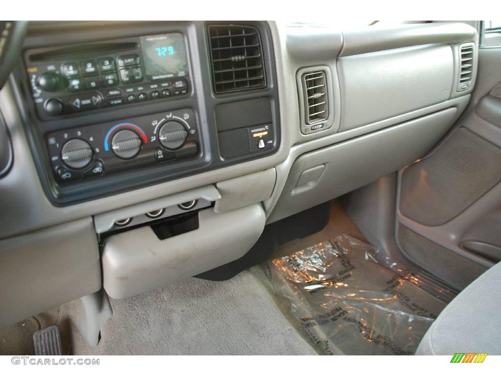 2000 Silverado 1500 LS Extended Cab - Light Pewter Metallic / Medium Gray photo #12