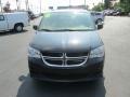 Brilliant Black Crystal Pearl - Grand Caravan SXT Photo No. 3