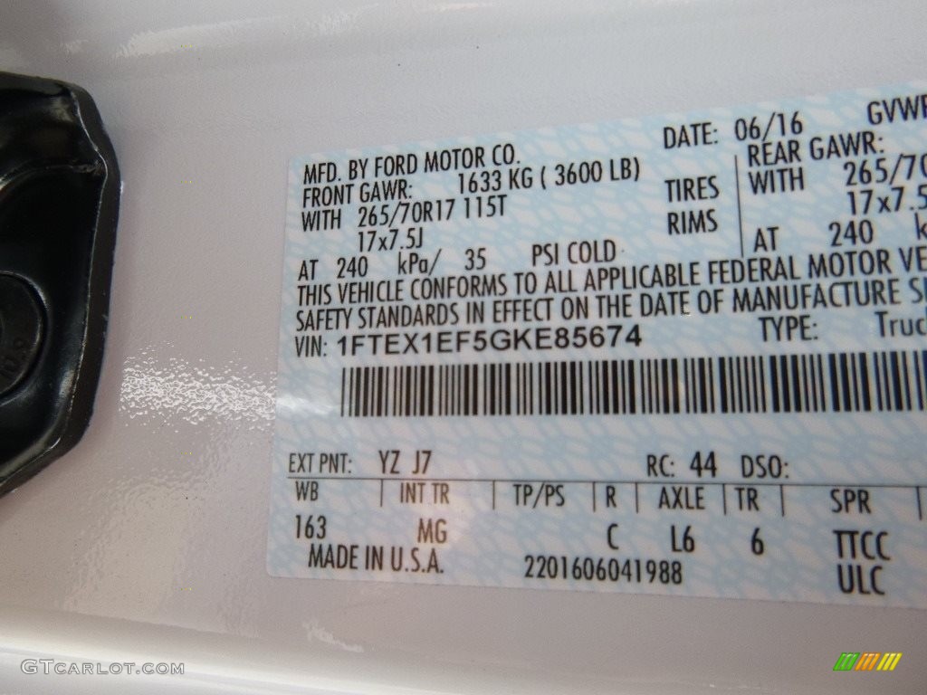 2016 F150 XLT SuperCab 4x4 - Oxford White / Medium Earth Gray photo #10