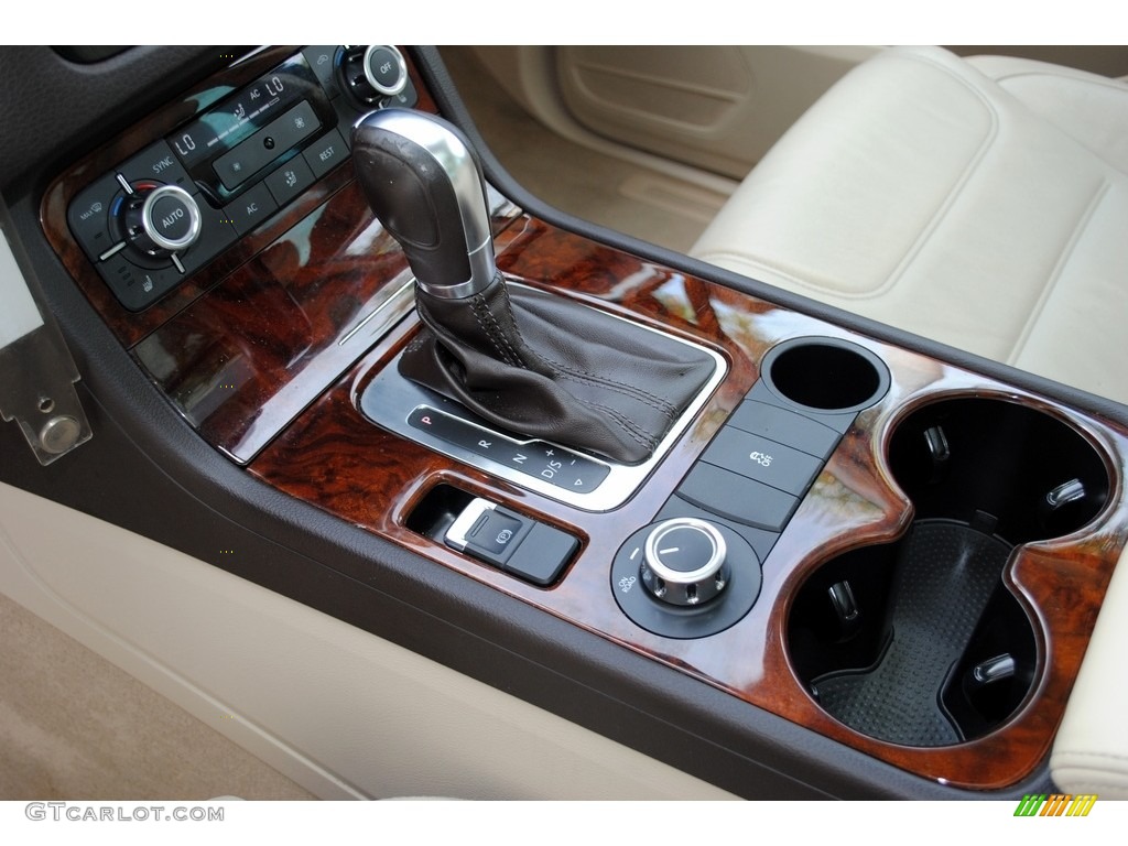 2013 Volkswagen Touareg VR6 FSI Lux 4XMotion Transmission Photos