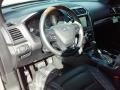 2016 White Platinum Metallic Tri-Coat Ford Explorer Platinum 4WD  photo #31