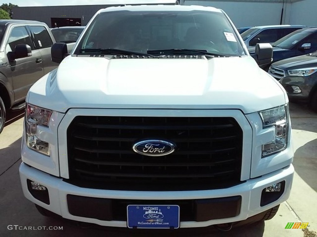 2016 F150 XLT SuperCrew 4x4 - Oxford White / Black photo #5