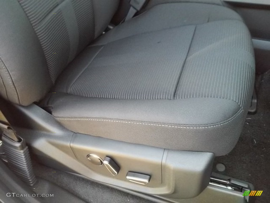 2016 F150 XLT SuperCrew 4x4 - Oxford White / Black photo #13