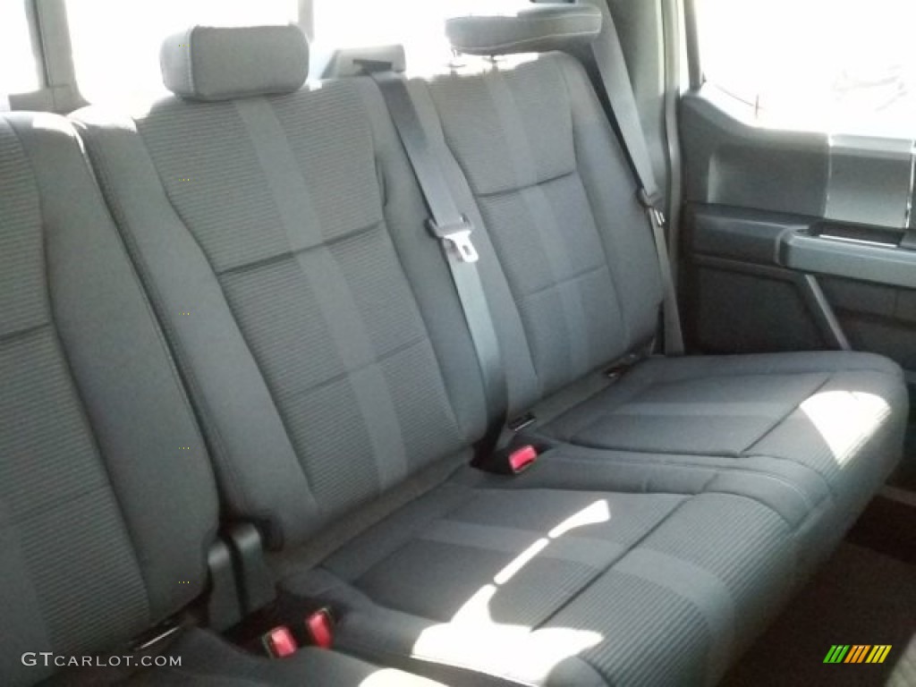 2016 F150 XLT SuperCrew 4x4 - Oxford White / Black photo #17