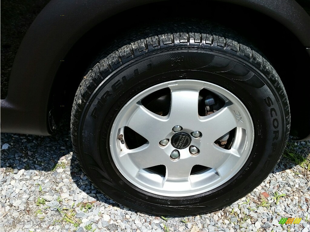 2004 XC70 AWD - Black / Beige/Light Sand photo #30