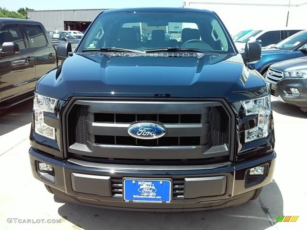 2016 F150 XL SuperCab - Shadow Black / Medium Earth Gray photo #2