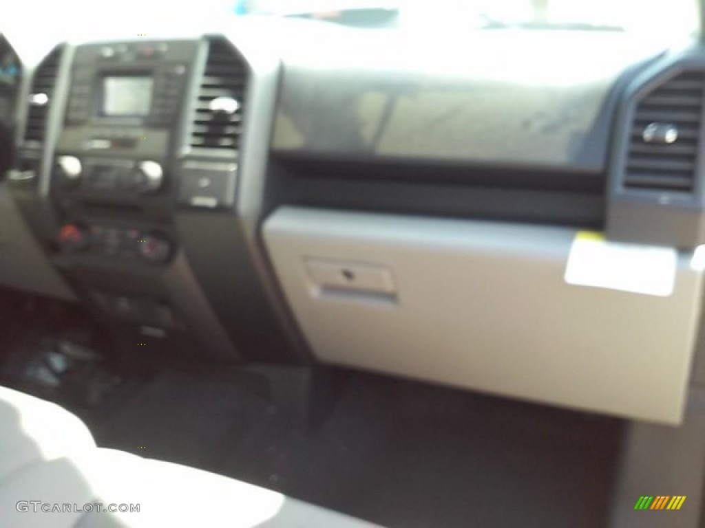2016 F150 XL SuperCab - Shadow Black / Medium Earth Gray photo #7
