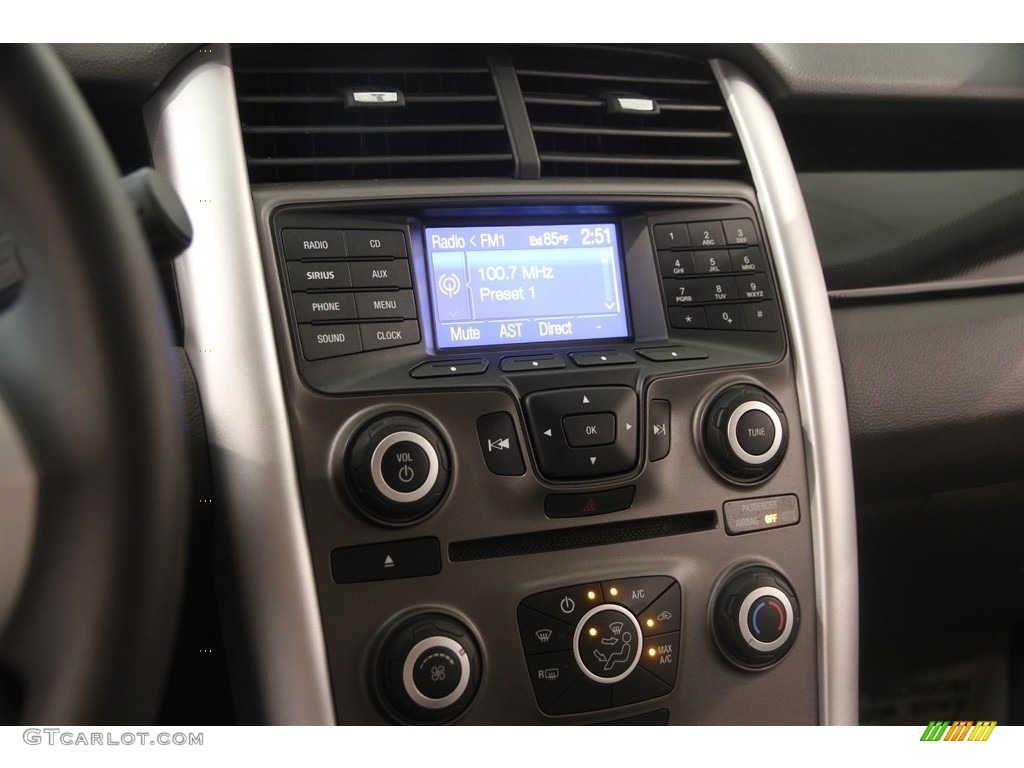 2011 Edge SE - White Suede / Medium Light Stone photo #8