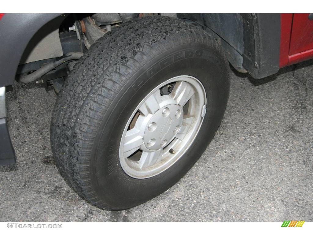 2006 Colorado LT Crew Cab 4x4 - Cherry Red Metallic / Light Cashmere photo #10