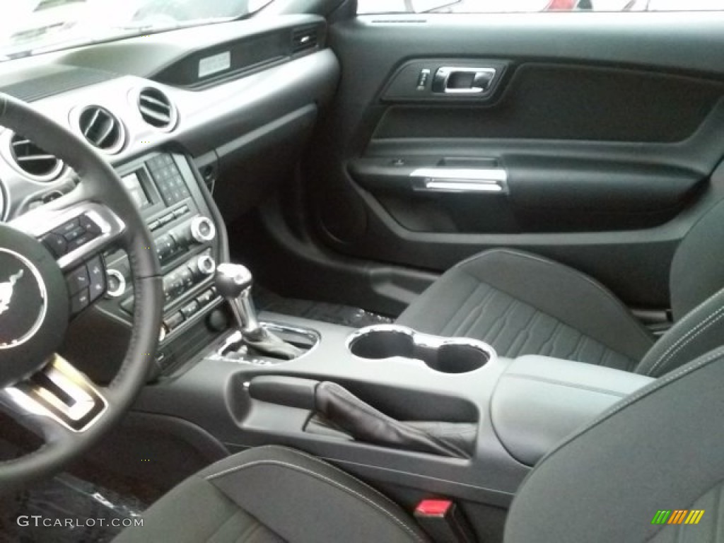 2016 Mustang EcoBoost Coupe - Oxford White / Ebony photo #4