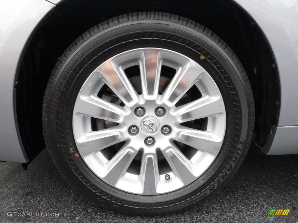 2014 Sienna LE AWD - Silver Sky Metallic / Light Gray photo #15