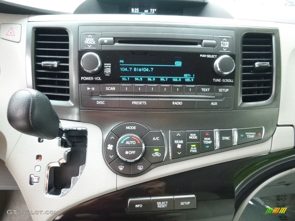 2014 Sienna LE AWD - Silver Sky Metallic / Light Gray photo #24