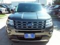 2016 Magnetic Metallic Ford Explorer XLT  photo #25