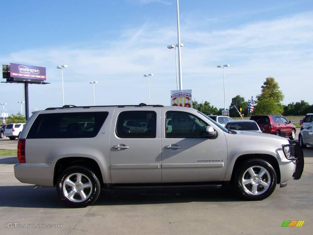 2007 Suburban 1500 LT - Silver Birch Metallic / Ebony photo #4
