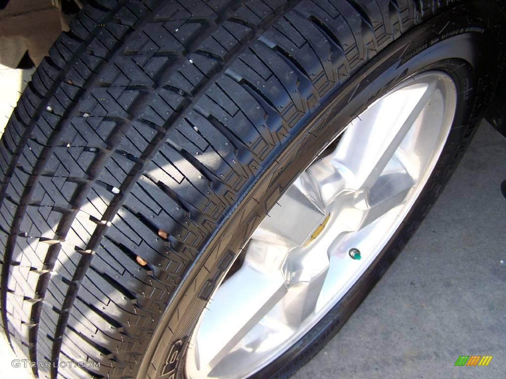 2007 Suburban 1500 LT - Silver Birch Metallic / Ebony photo #13