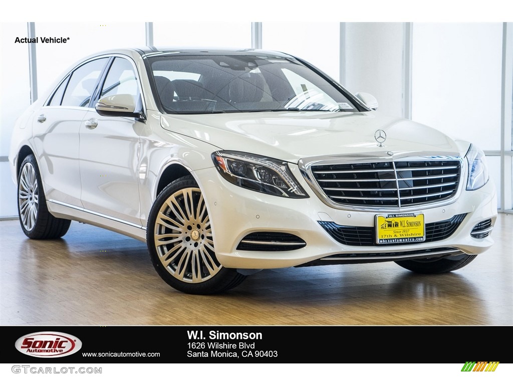 designo Diamond White Metallic Mercedes-Benz S