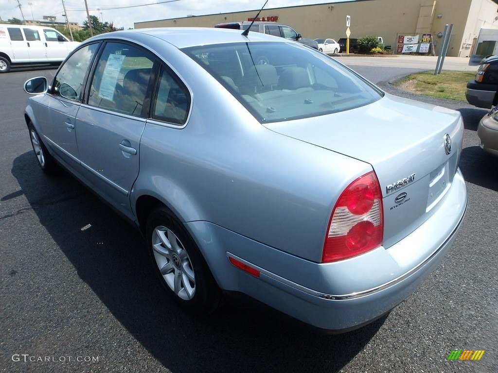 2004 Passat GLS Sedan - Blue Silver Metallic / Grey photo #2