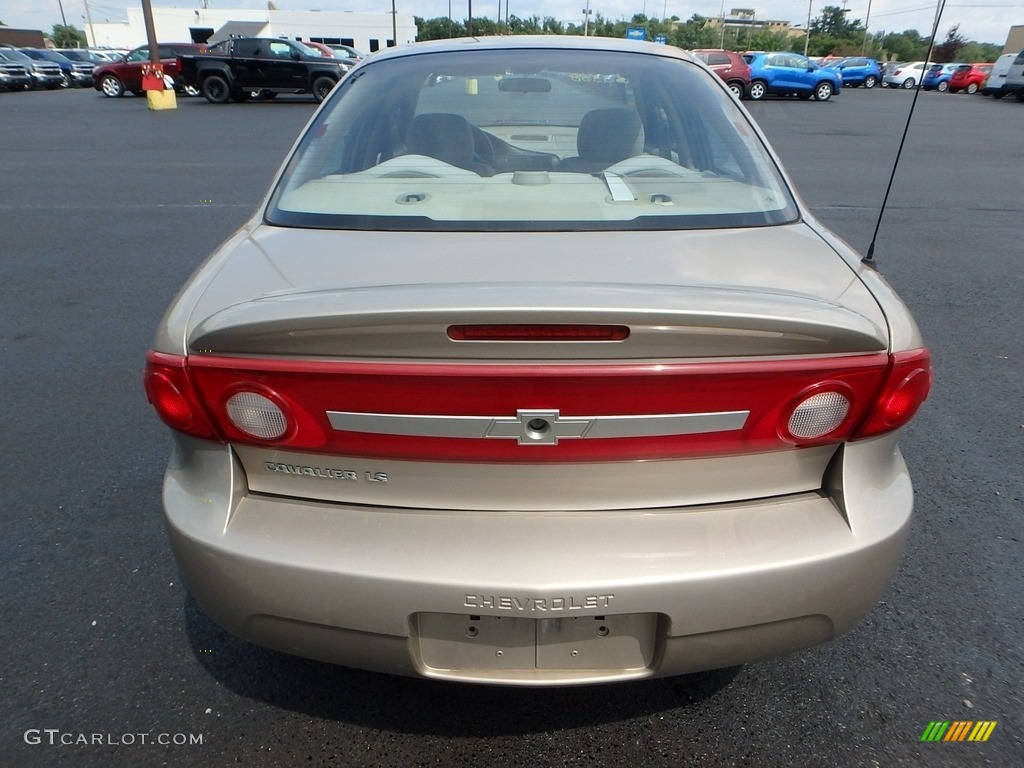 2003 Cavalier LS Sedan - Sandrift Metallic / Neutral Beige photo #3