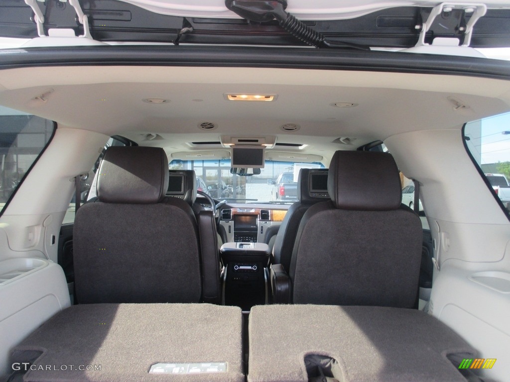 2011 Escalade Platinum AWD - White Diamond Tricoat / Cocoa/Light Linen Tehama Leather photo #18