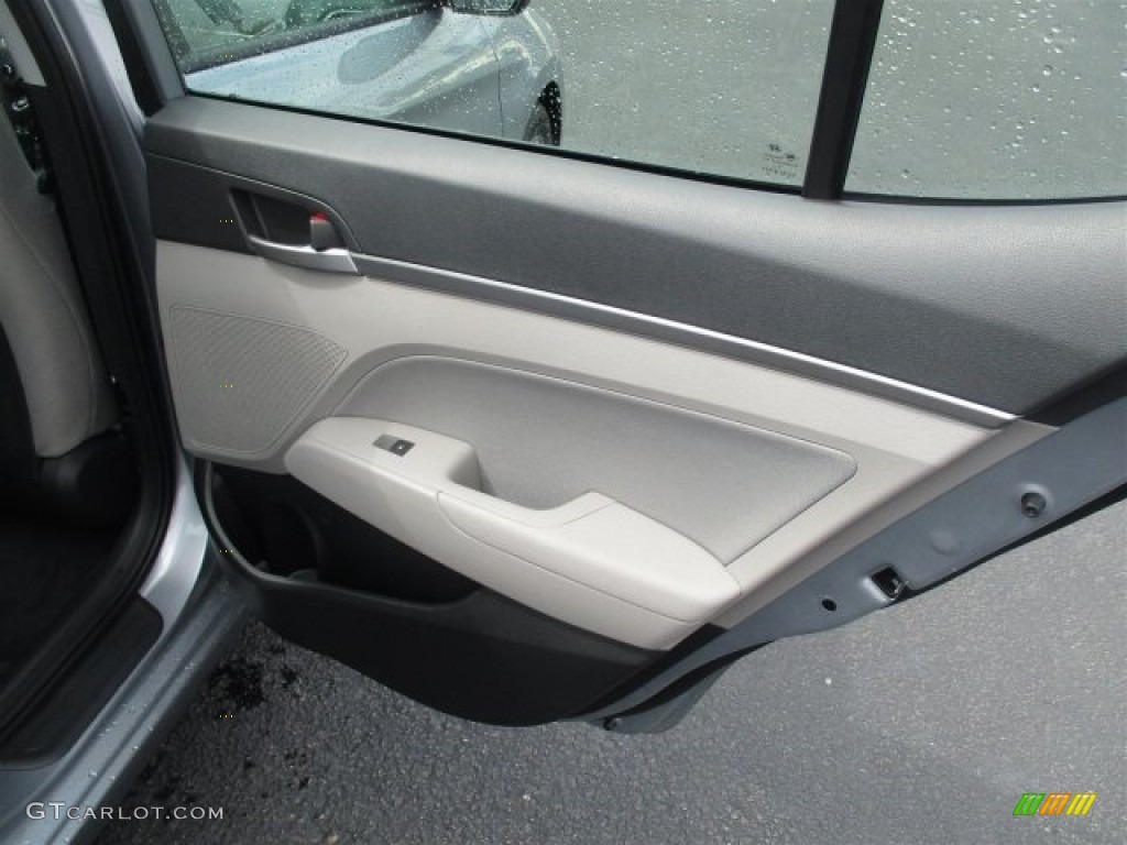 2017 Elantra SE - Gray / Gray photo #13