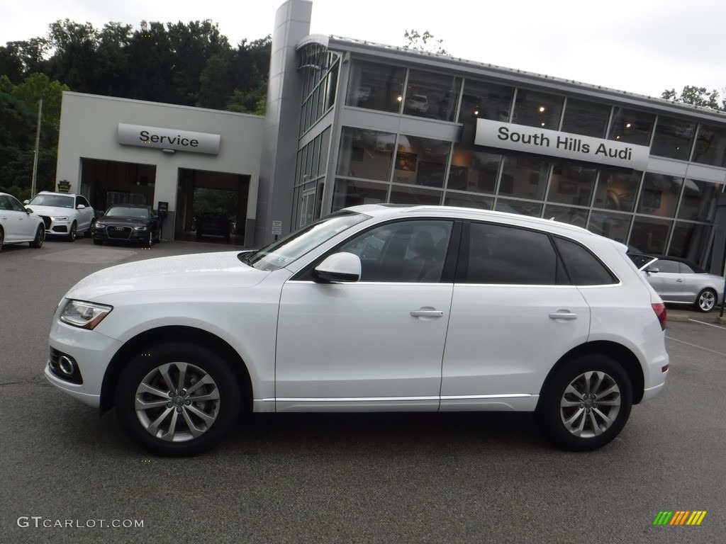 2016 Q5 2.0 TFSI Premium quattro - Glacier White Metallic / Chestnut Brown photo #2